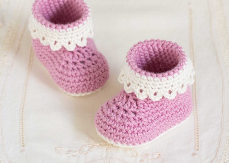 Pink lady baby booties crochet pattern​